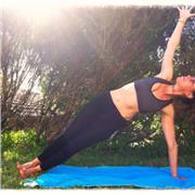 Profesora de Kundalini y Hatha yoga